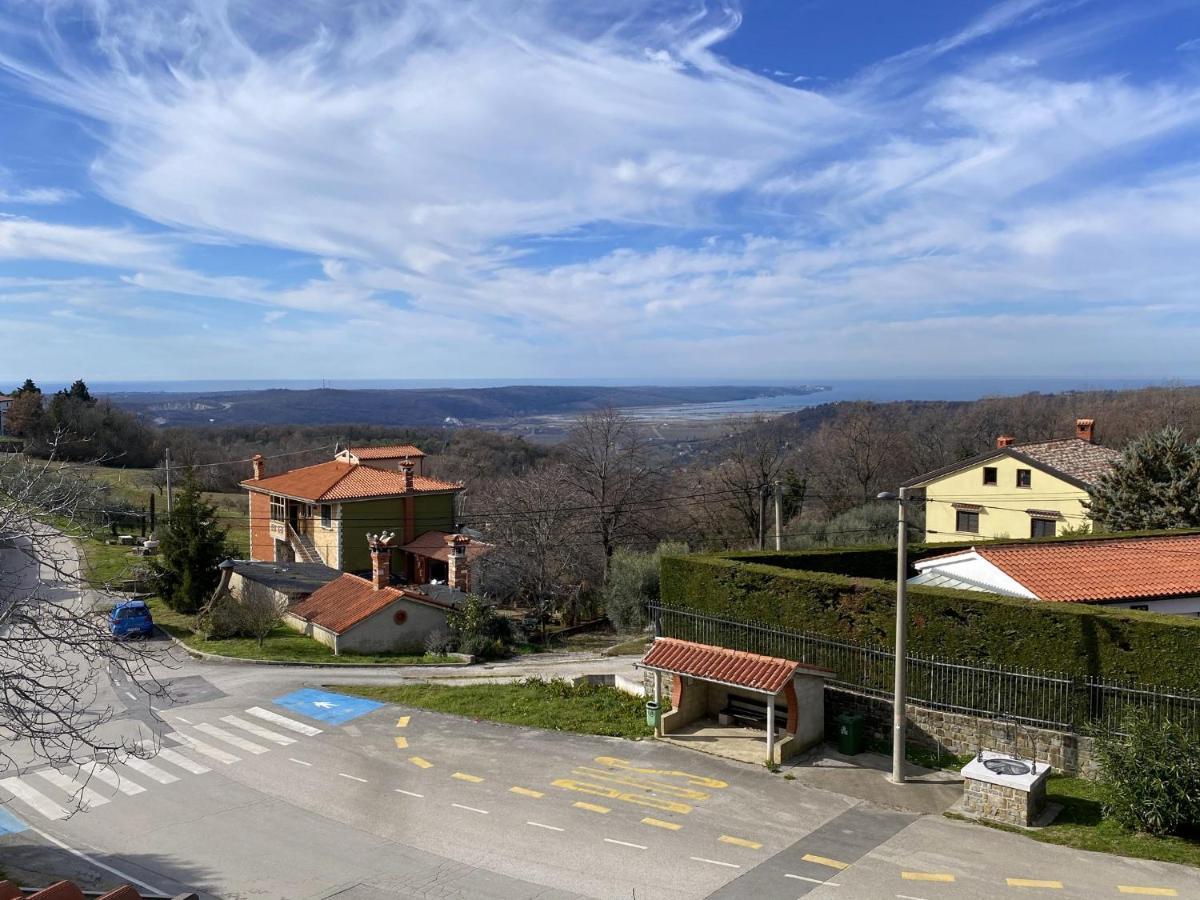 Sea View Istrian Countryside Apartment - Rota Dragonja Exterior photo