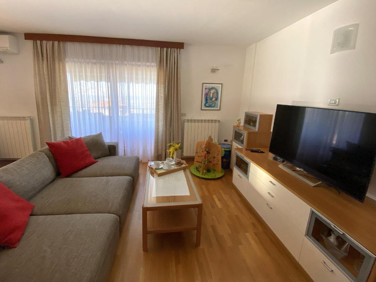 Sea View Istrian Countryside Apartment - Rota Dragonja Exterior photo