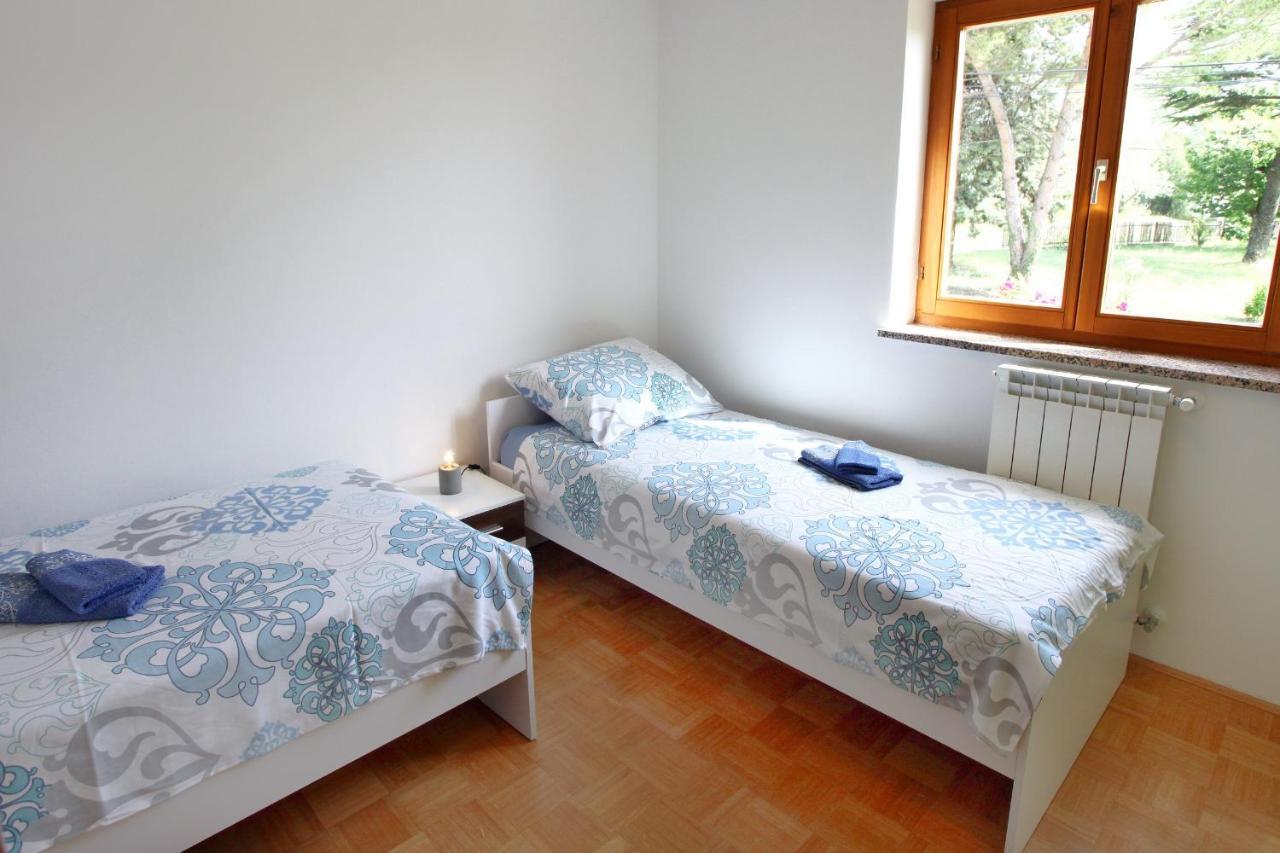 Sea View Istrian Countryside Apartment - Rota Dragonja Exterior photo