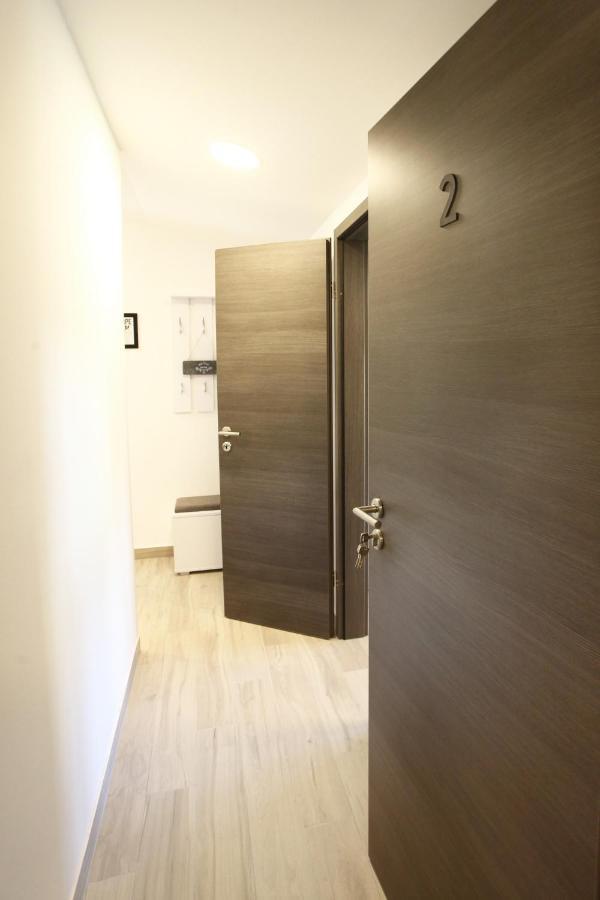 Sea View Istrian Countryside Apartment - Rota Dragonja Exterior photo