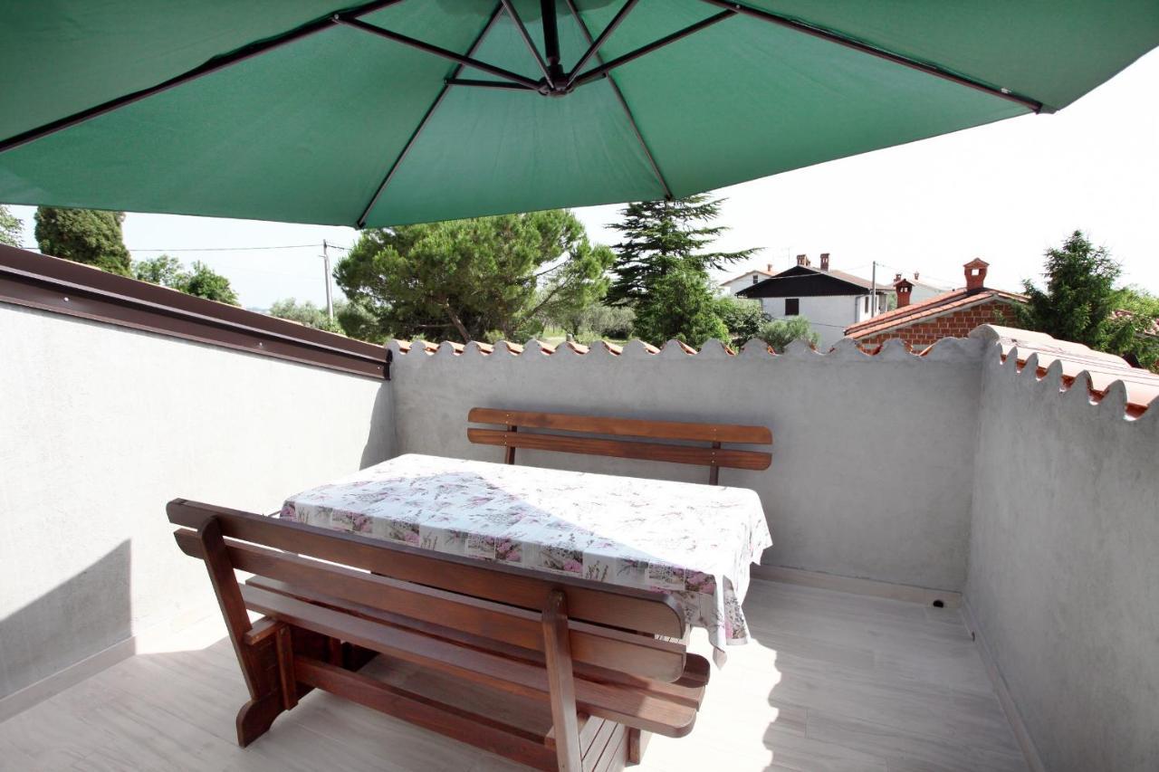 Sea View Istrian Countryside Apartment - Rota Dragonja Exterior photo